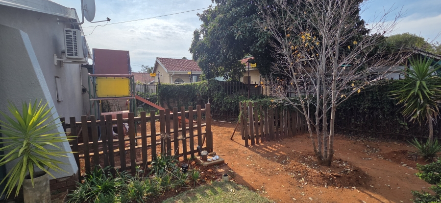 4 Bedroom Property for Sale in Carters Glen Northern Cape